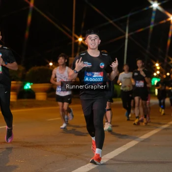 Runner Photo 3954629