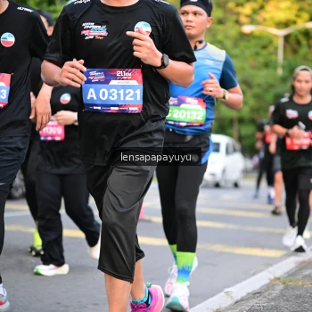 Runner Photo 3954635