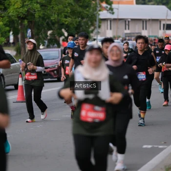 Runner Photo 3954999