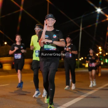 Runner Photo 3955013