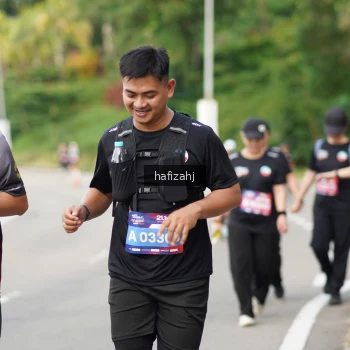 Runner Photo 3955080