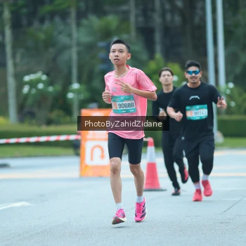 Runner Photo 3955316