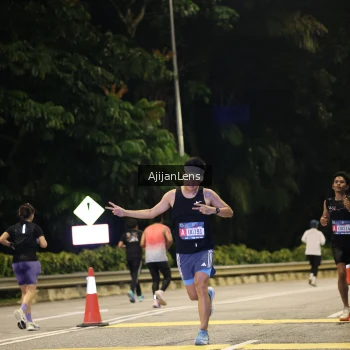 Runner Photo 3955405