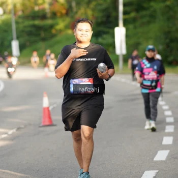 Runner Photo 3955541