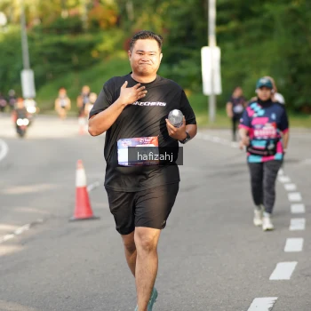 Runner Photo 3955542