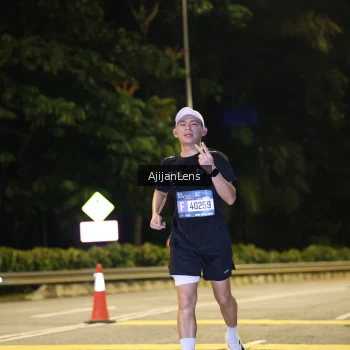 Runner Photo 3955658