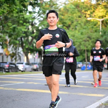 Runner Photo 3955689