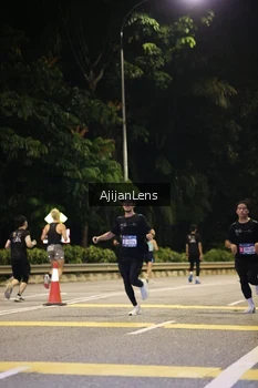 Runner Photo 3955722