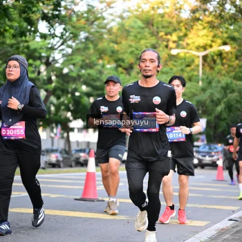 Runner Photo 3955724