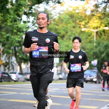 Runner Photo 3955735