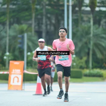 Runner Photo 3955737