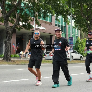 Runner Photo 3955771