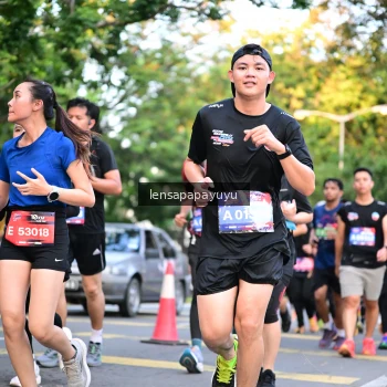 Runner Photo 3955812