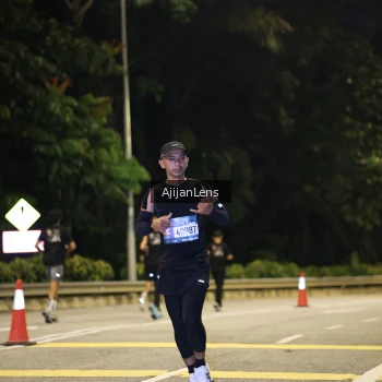 Runner Photo 3955869
