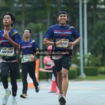 Runner Photo 3955959