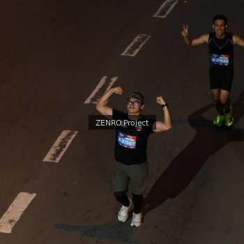 Runner Photo 3955964