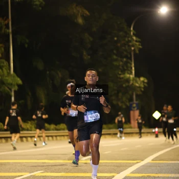 Runner Photo 3956009