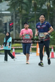 Runner Photo 3956039