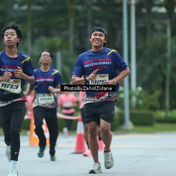 Runner Photo 3956052