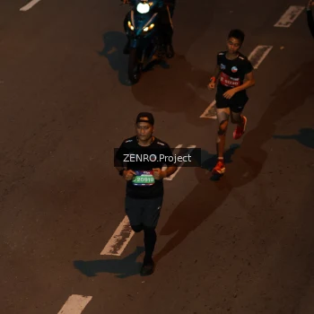 Runner Photo 3956068