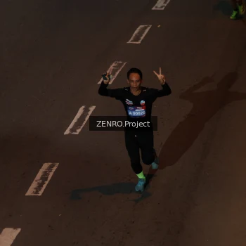 Runner Photo 3956202