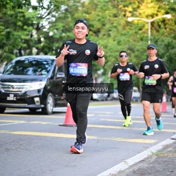 Runner Photo 3956228
