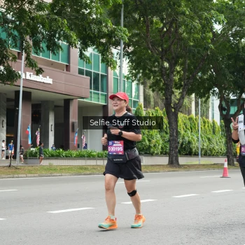 Runner Photo 3956233
