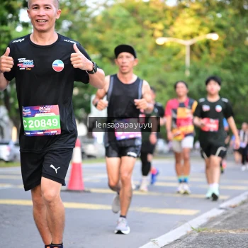 Runner Photo 3956242