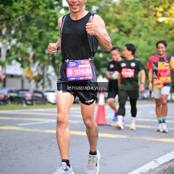 Runner Photo 3956266