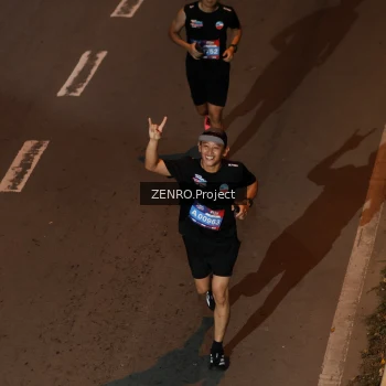 Runner Photo 3956273