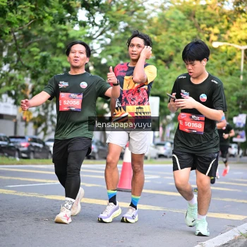 Runner Photo 3956277