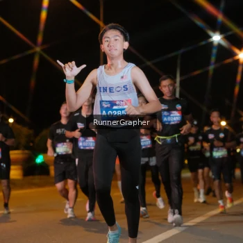 Runner Photo 3956286