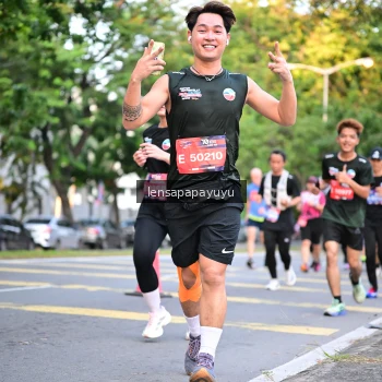 Runner Photo 3956305