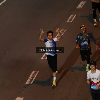 Runner Photo 3956310