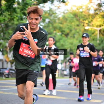 Runner Photo 3956325