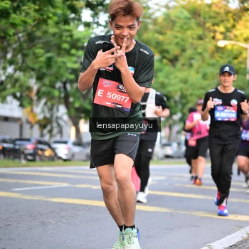 Runner Photo 3956331