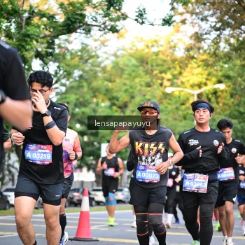 Runner Photo 3956390