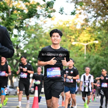 Runner Photo 3956395