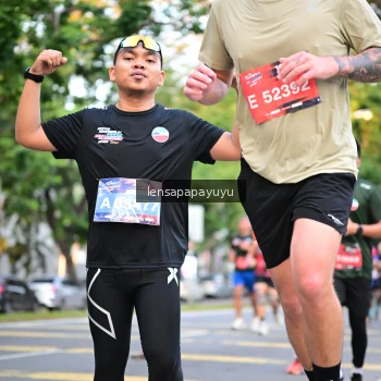 Runner Photo 3956453