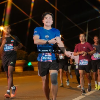 Runner Photo 3956465