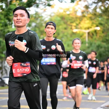 Runner Photo 3956500