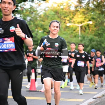 Runner Photo 3956514
