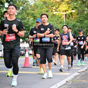 Runner Photo 3956518