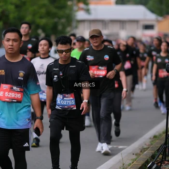 Runner Photo 3956530