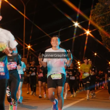 Runner Photo 3956541