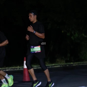 Runner Photo 3956572