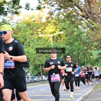 Runner Photo 3956584
