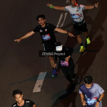 Runner Photo 3956598