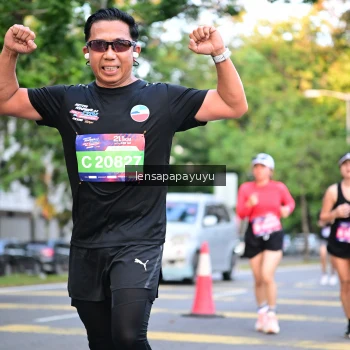 Runner Photo 3956610