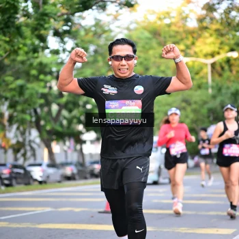 Runner Photo 3956614